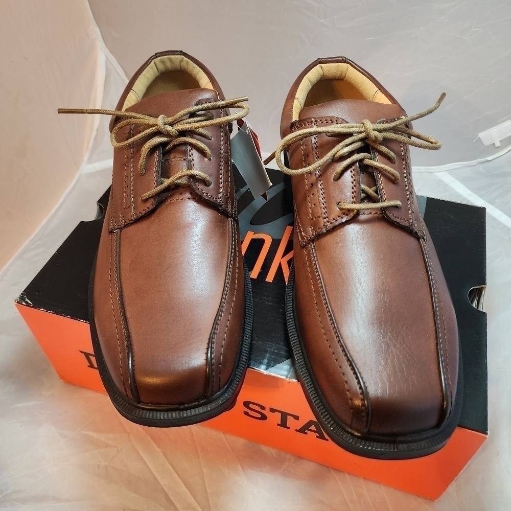 NWT Deer Stags Williamsburg Vega Men's 9.5 Dress Shoes Dark Maple Brown New